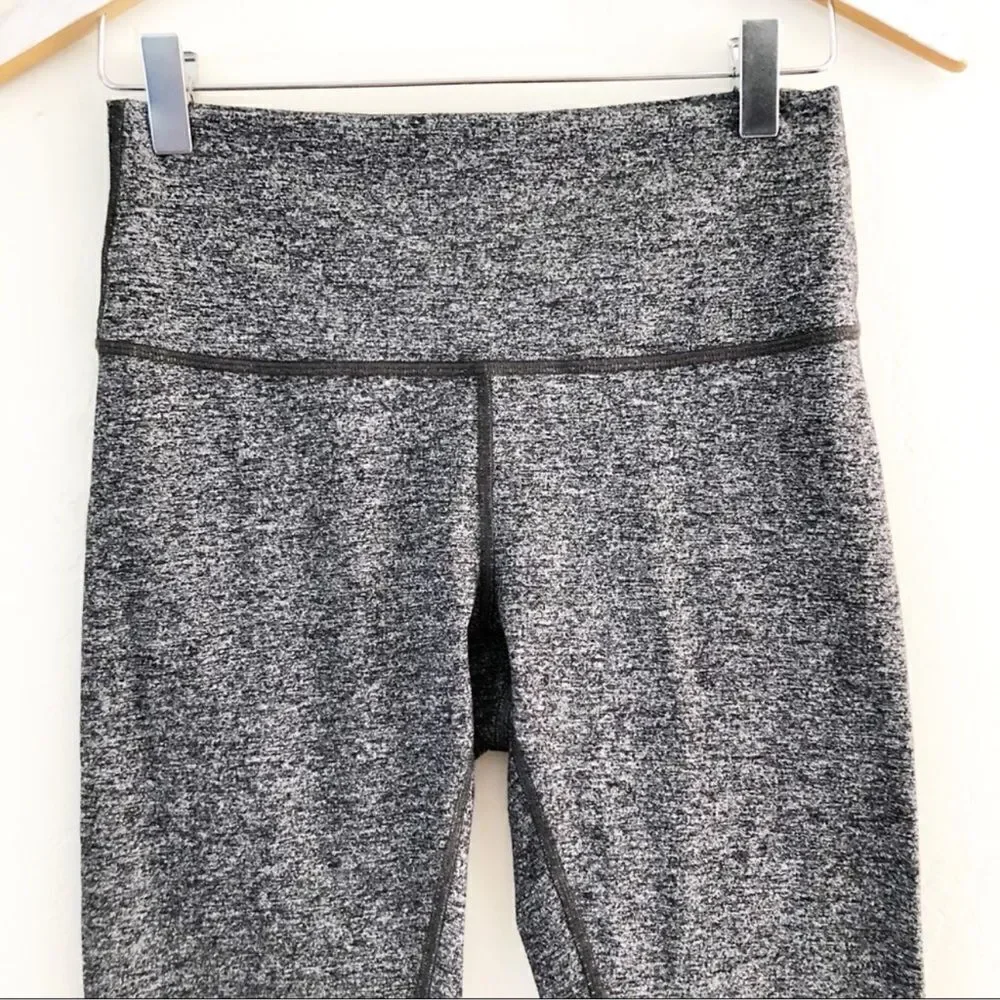 Lululemon Wunder Under Crop Hi-Rise 21